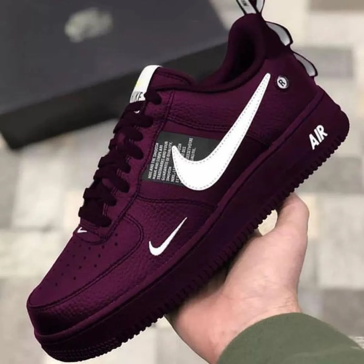 Best Quality Sneakers New Stock Available - Image 5