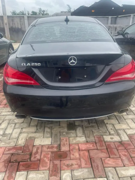 Black CLA 250 2014