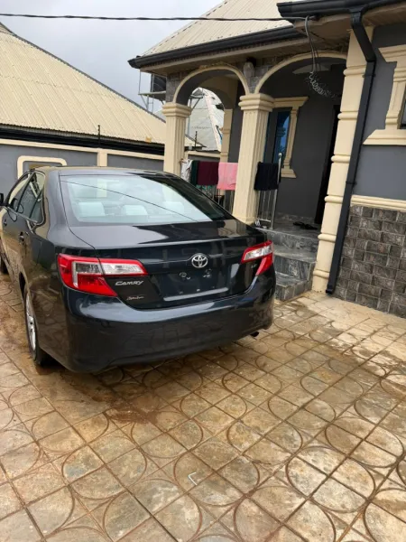 Toyota Camry SE 2014