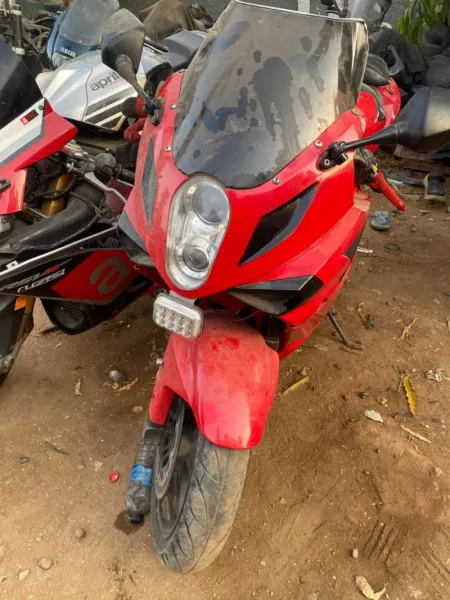 Hyosung GT250r sport bike