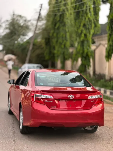 Toyota Camry 2013