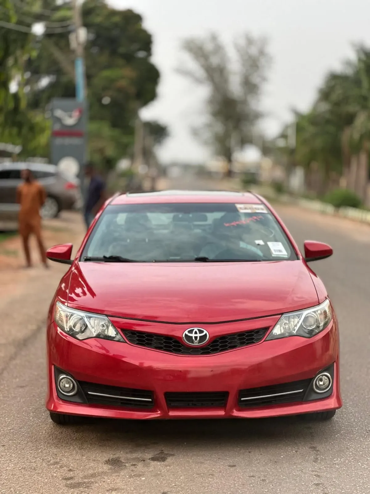Toyota Camry 2013 - Image 2
