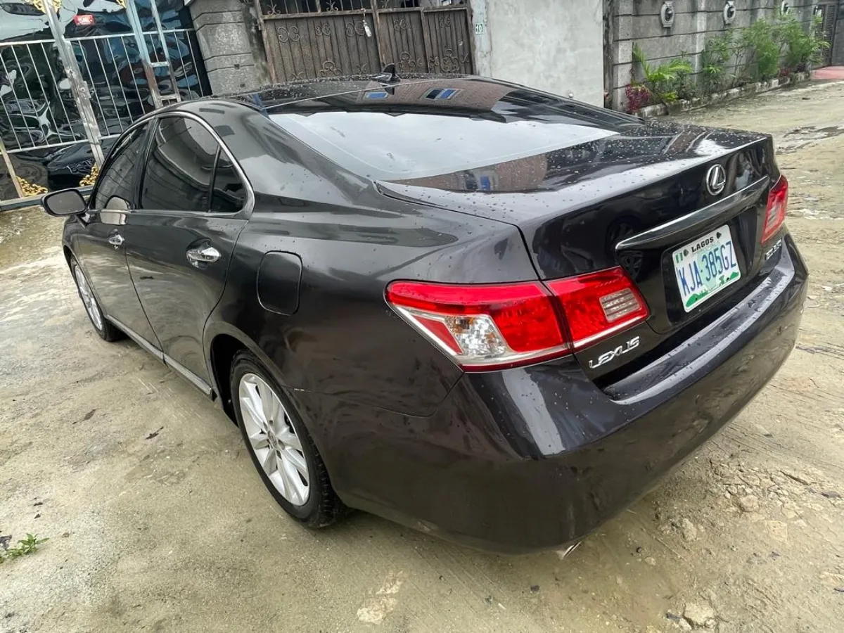 Lexus ES 350 2010 - Image 6