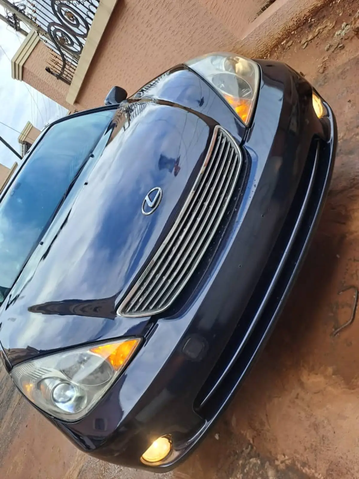 Lexus Es330 first user going for 5.7M - Image 3