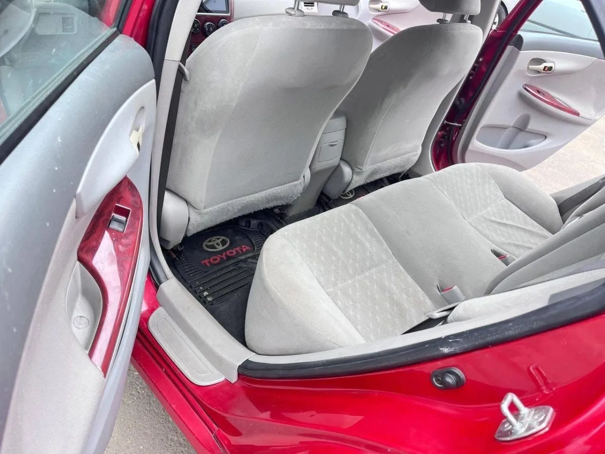 clean neat direct tokumbo used 2019 Toyota Corolla - Image 6