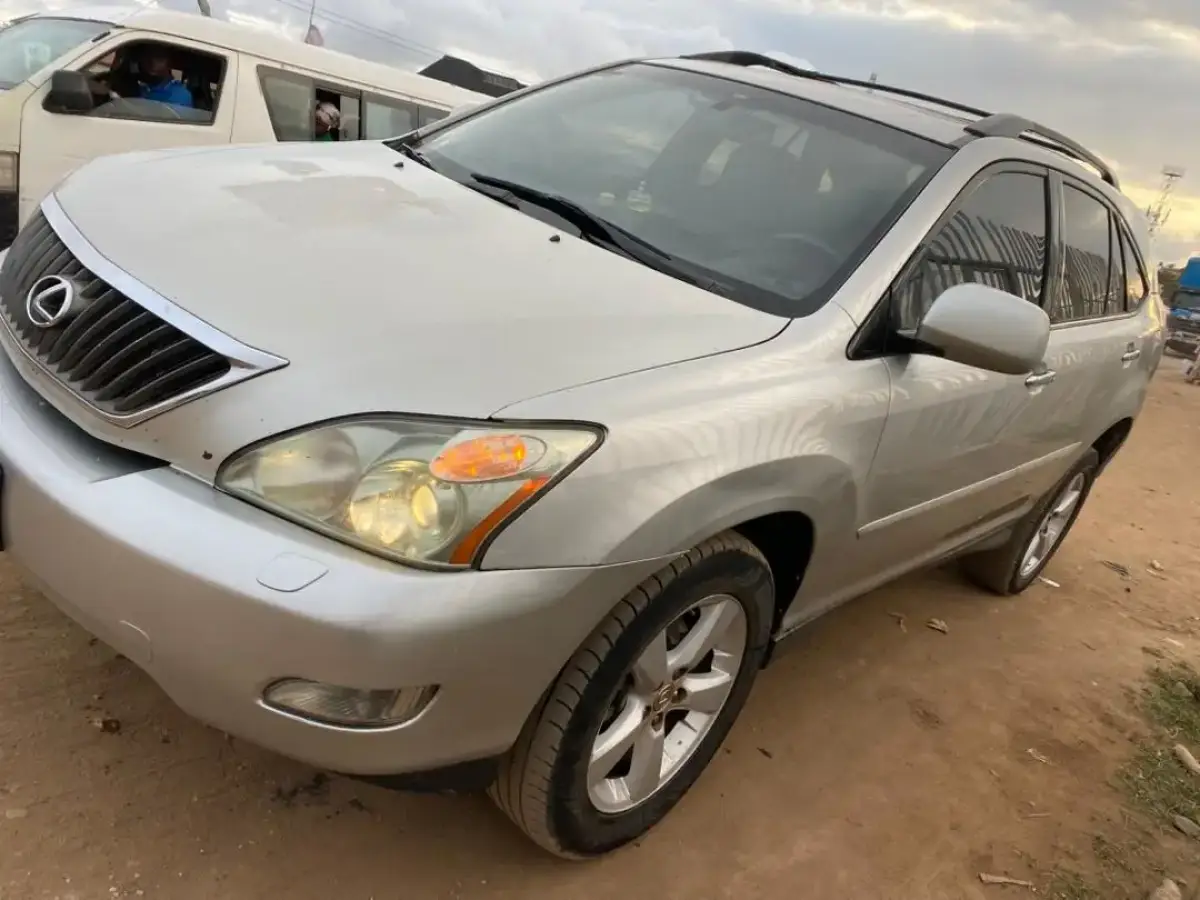LEXUS rx350 - Image 4