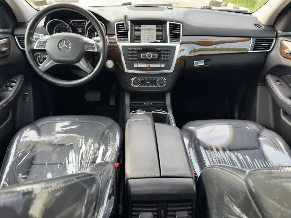 Foreign Used Mercedes Benz ML350 2015 Full Option with pano, 350 camera an - Image 5