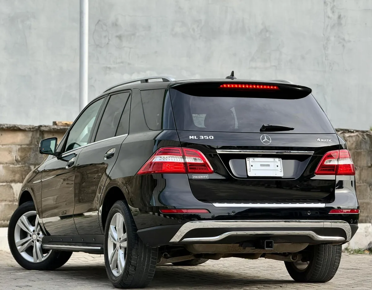 Foreign Used Mercedes Benz ML350 2015 Full Option with pano, 350 camera an - Image 8