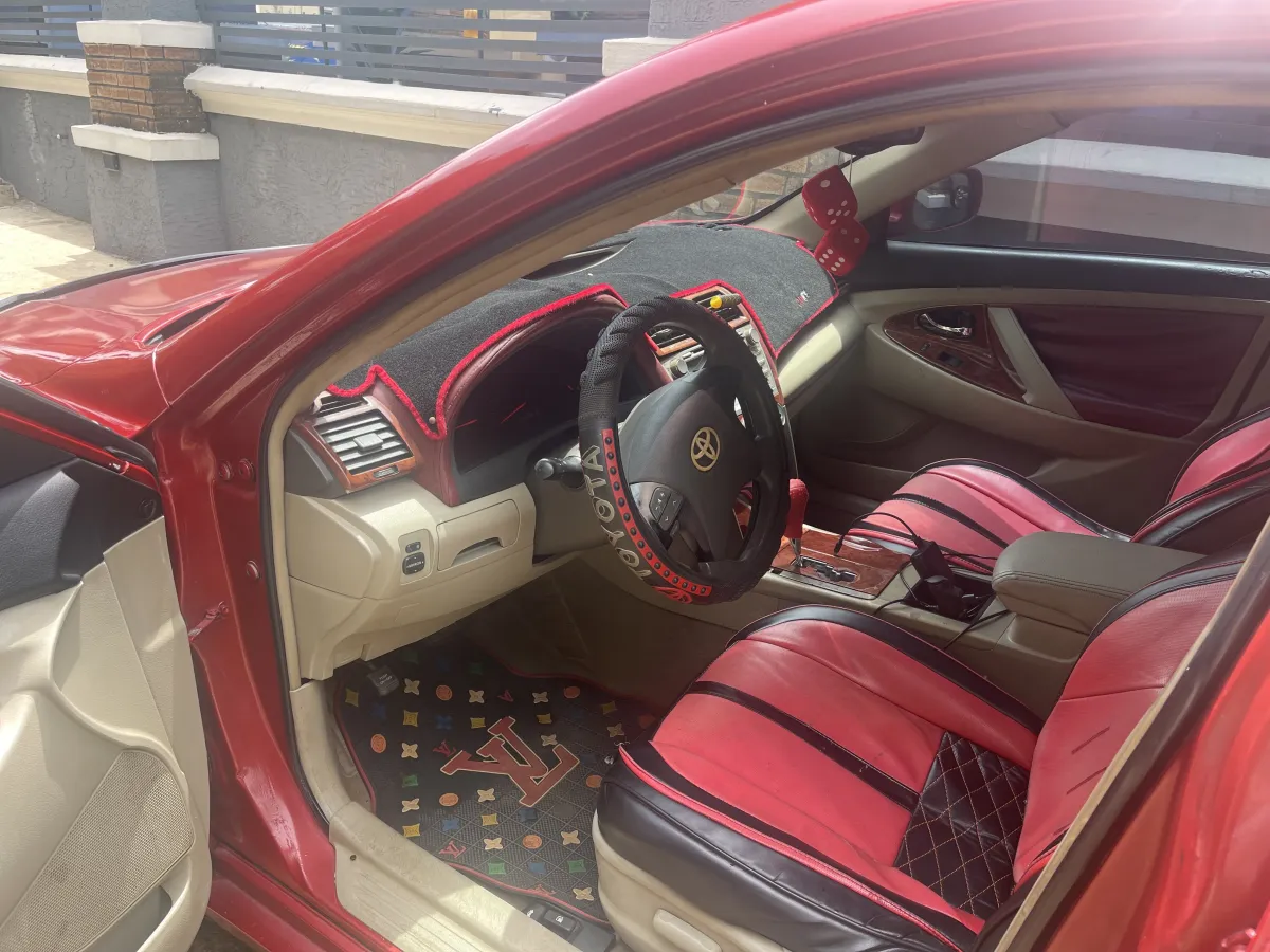 Toyota Camry spider - Image 4