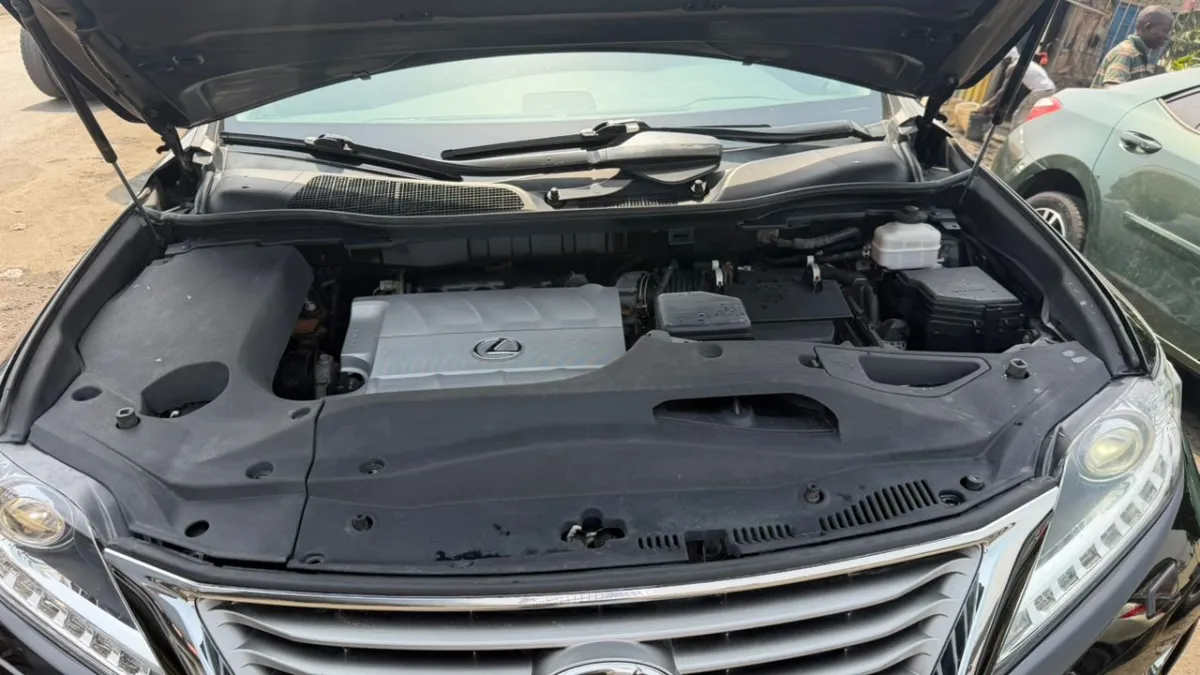 Foreign used Lexus RX350 2014 Full Option - Image 10