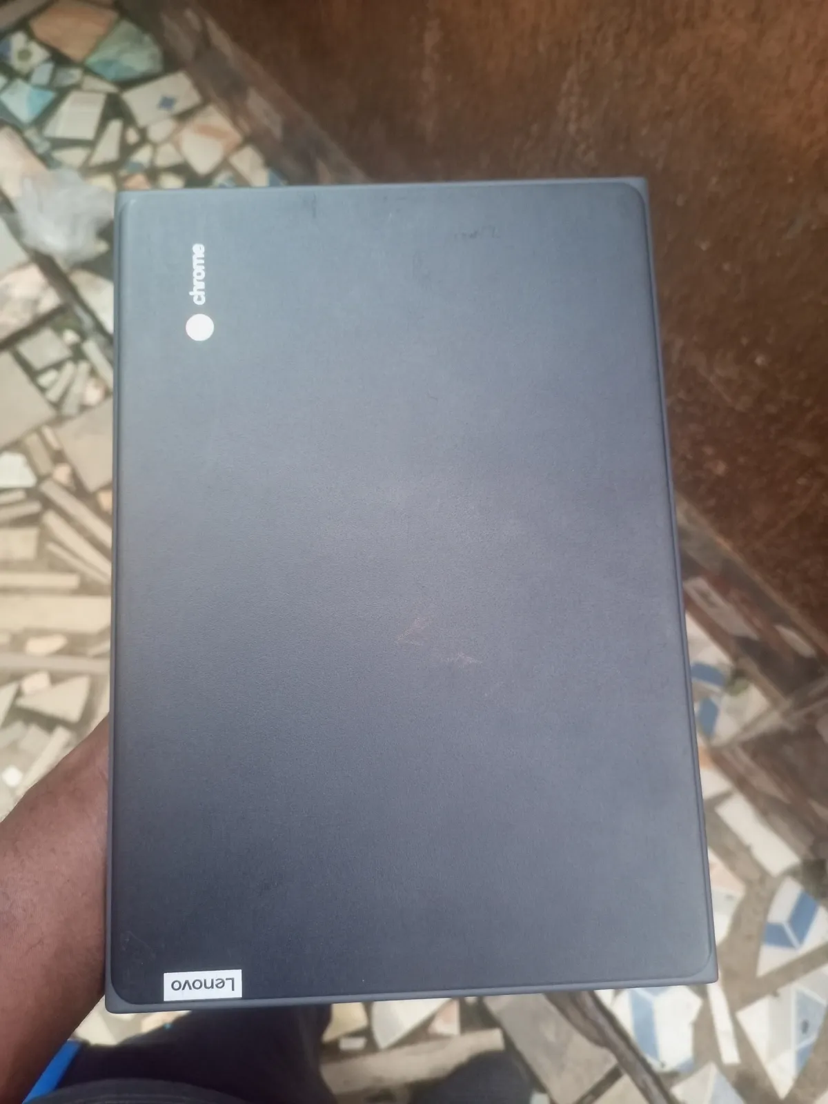 Lenovo Chromebook laptop - Image 4