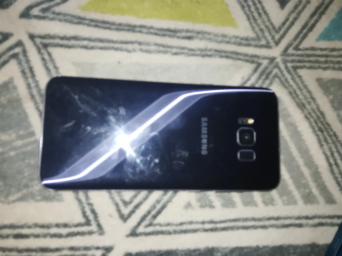 Samsung S8 plus - Image 2