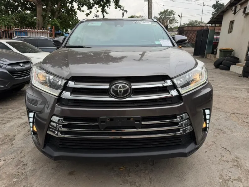 2018 Toyota Highlander XLE Distress Sales