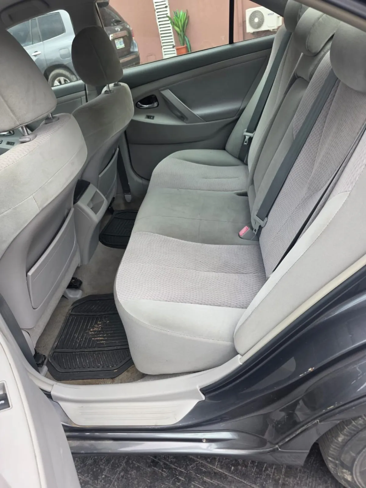 Foreign use Toyota Camry 2010 - Image 4