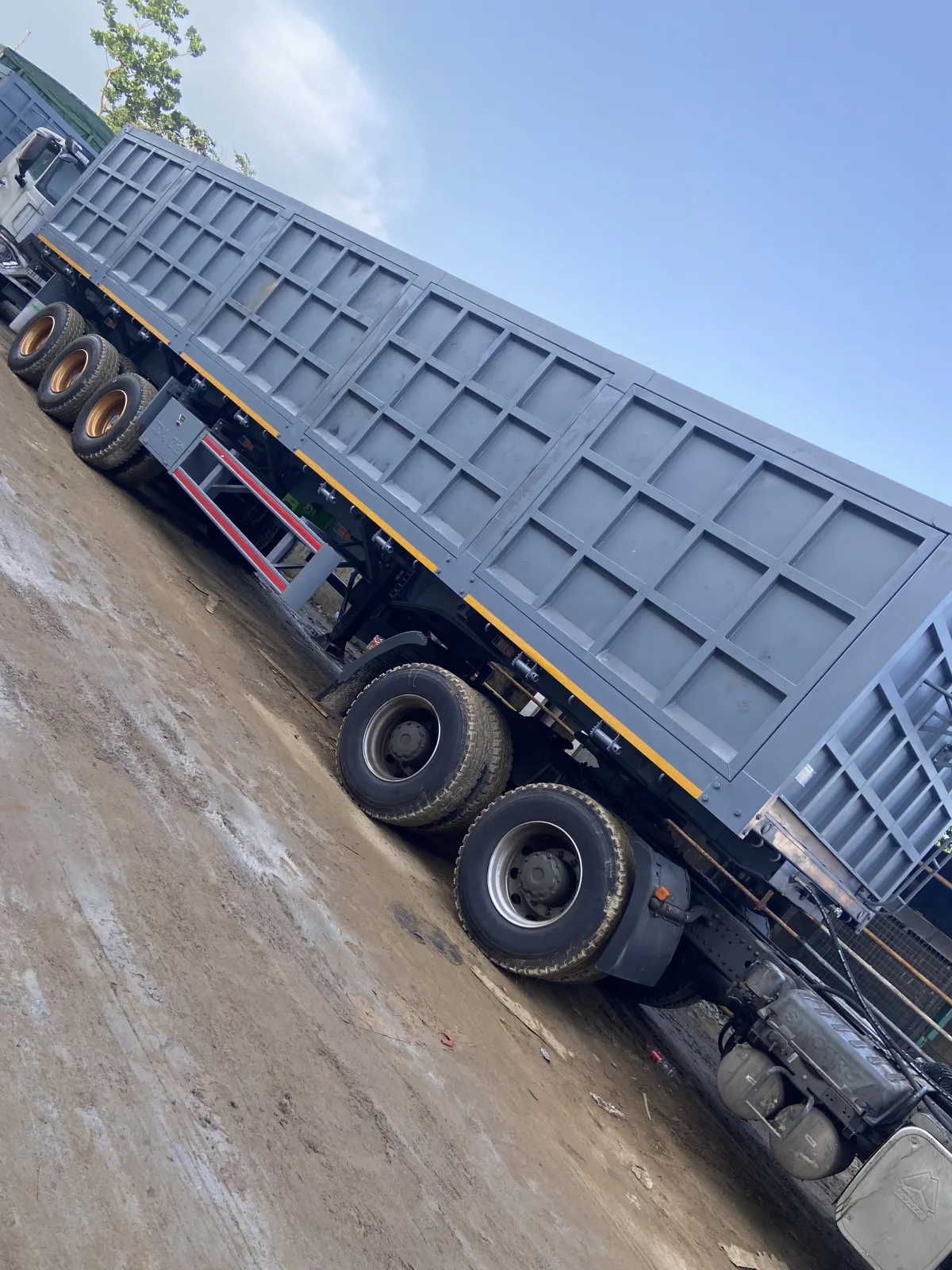 Side Dump Trailer - Image 1