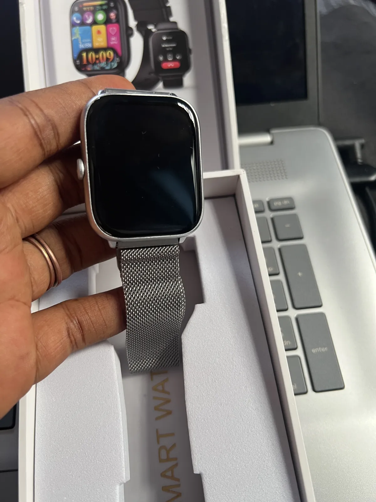 T22 smart watch - Image 1