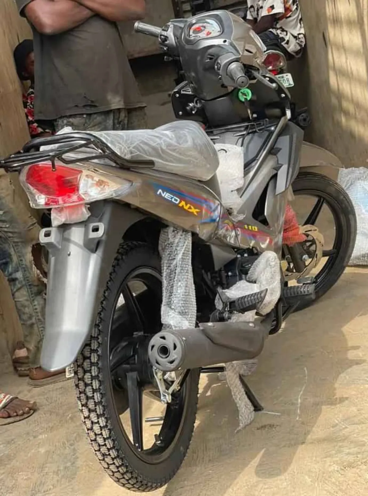 Tvs ladies bike - Image 3