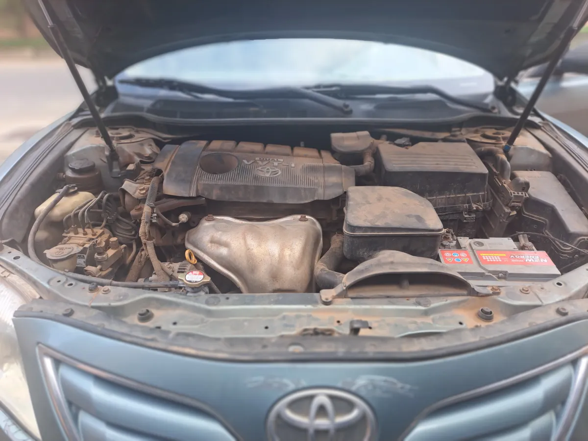 Toyota camry 2010 model v4 venzer en - Image 10