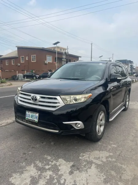 Nigeria used Toyota Highlander 2008 model limited edition