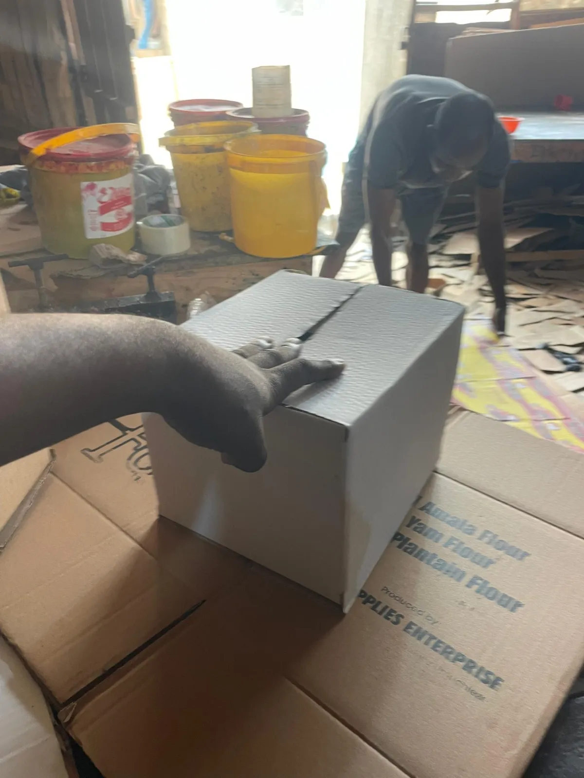 carton box - Image 1