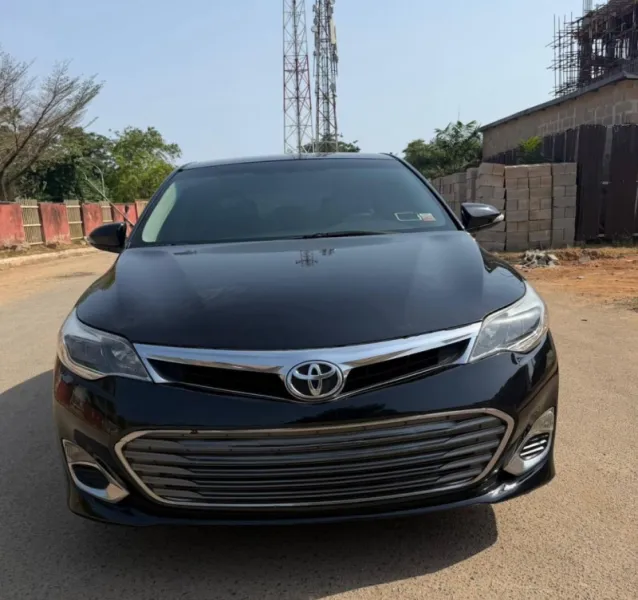 Registered Toyota Avalon 2014