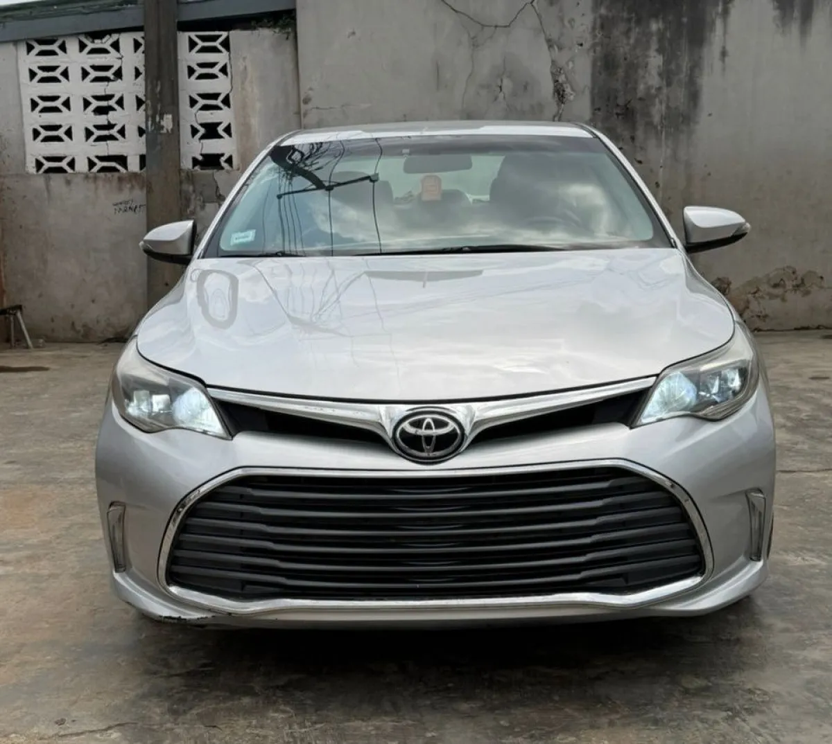 Registered Toyota Avalon 2013 - Image 1