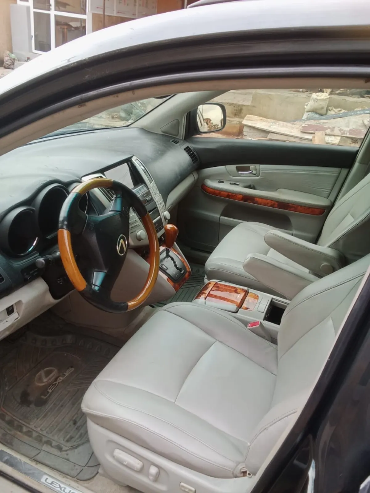 Registered Lexus Rx 350 2009 - Image 3