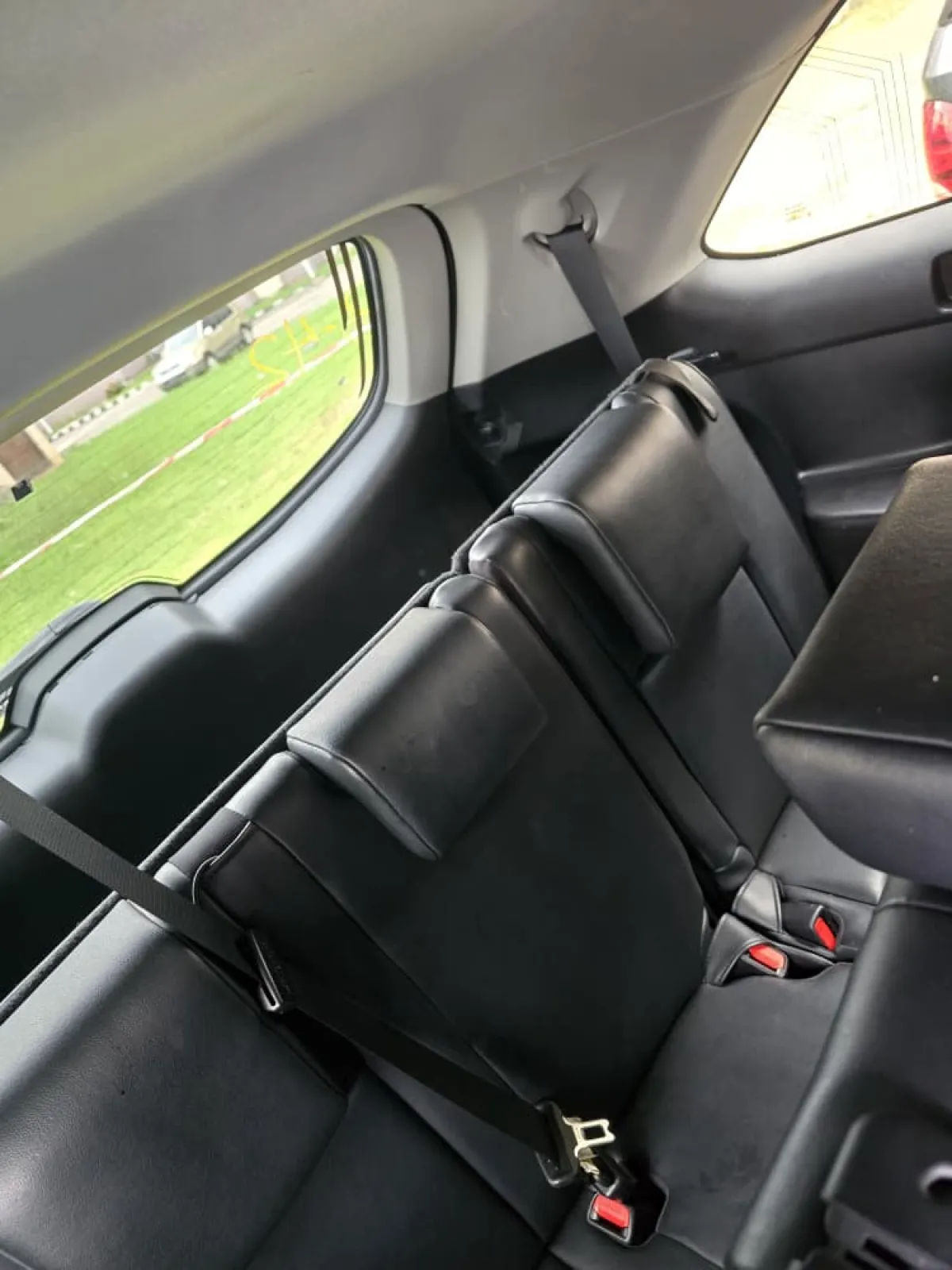 Foreign Used Toyota Highlander 2019 XLE - Image 6