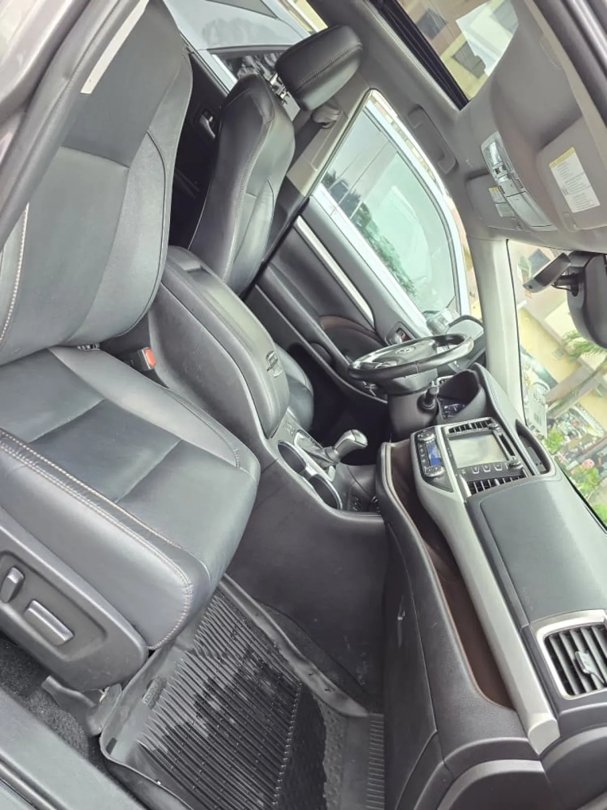 Foreign Used Toyota Highlander 2019 XLE - Image 7