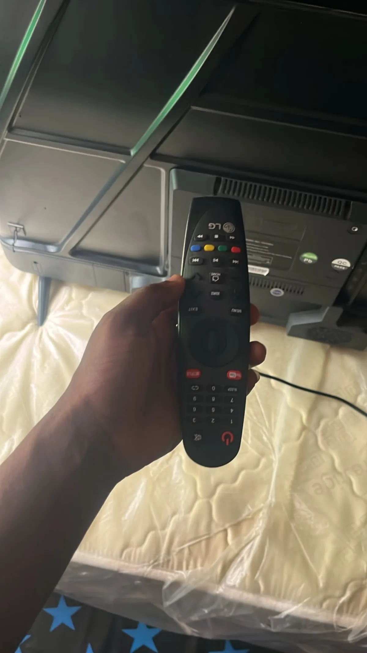 50 INCHES SMART LG TV - Image 4