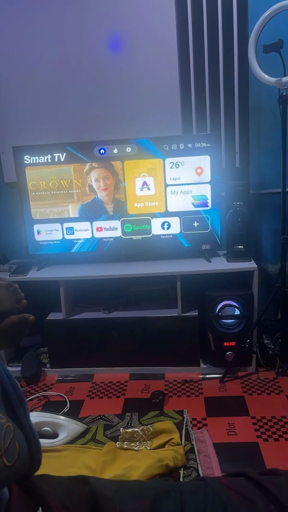 50 INCHES SMART LG TV - Image 6