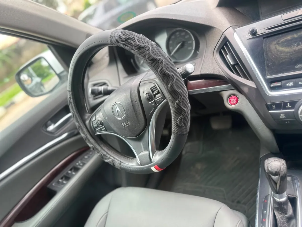 Acura MdX - Image 3