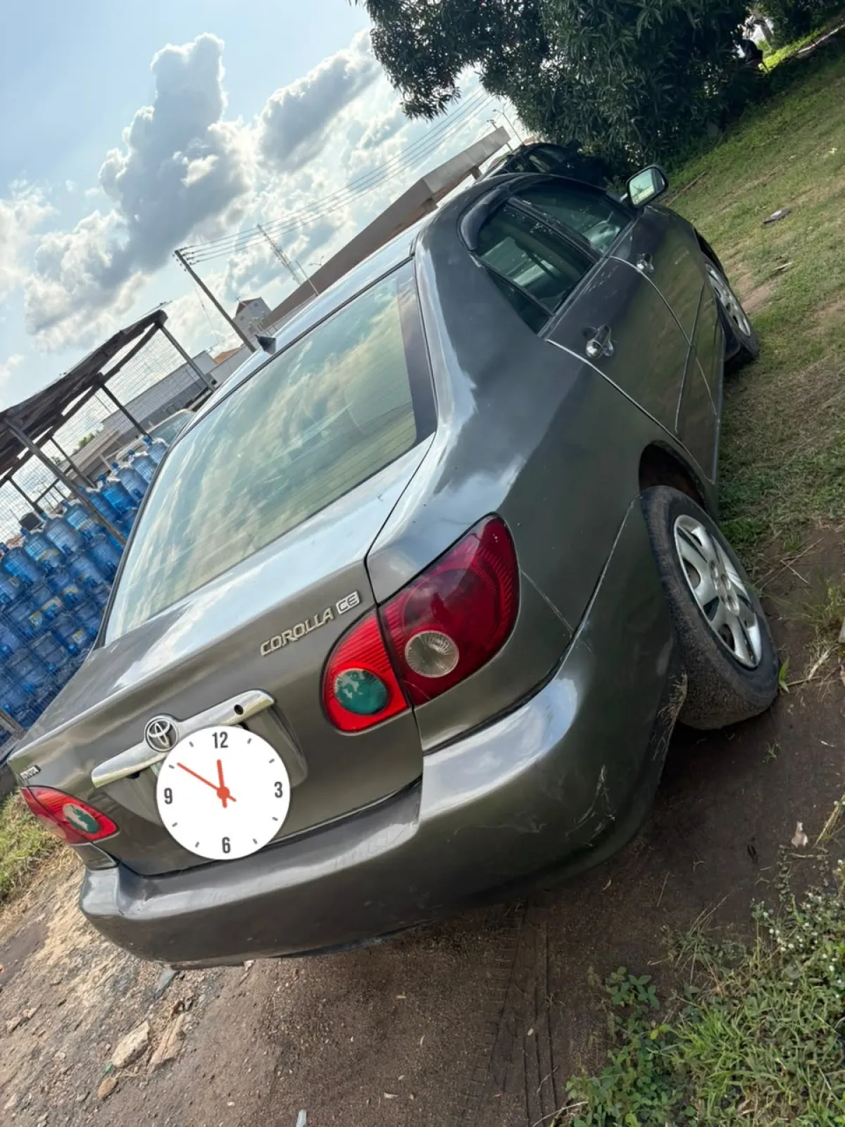 Toyota corolla - Image 6