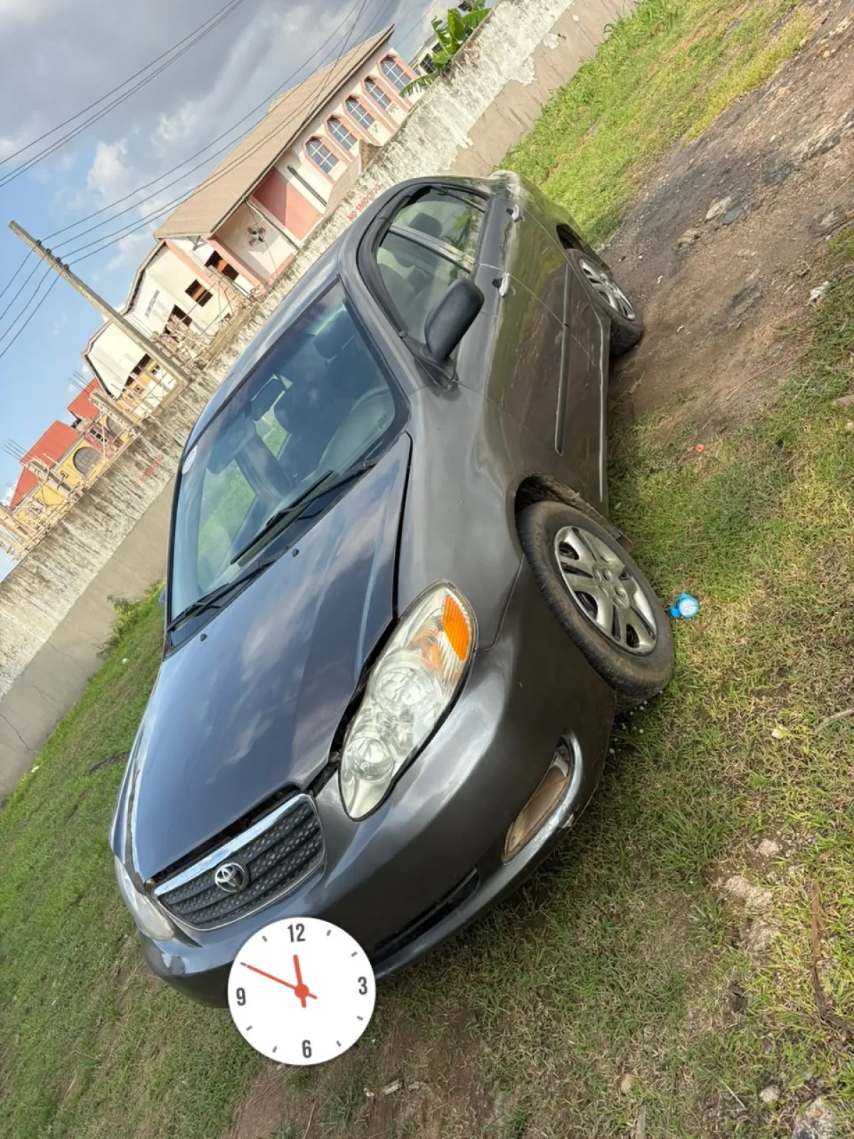 Toyota corolla - Image 7