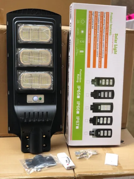 300w all in one solar street light