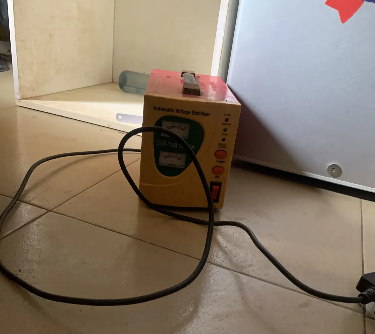 Century 1000VA stabilizer - Image 2