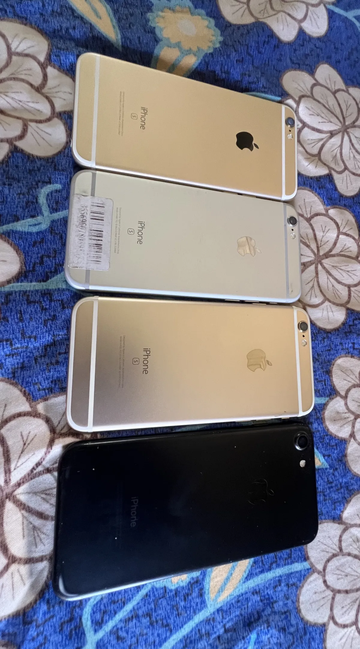 Uk used iPhone 6s 64gb at 45k iPhone 7 128gb at 55k - Image 1