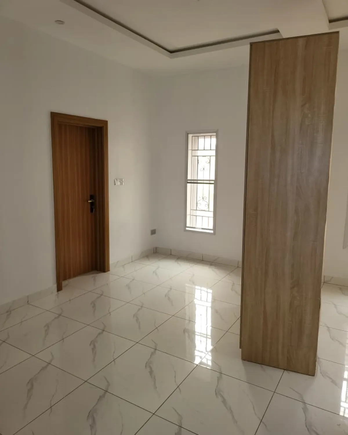 FOR SALE 5 bedroom FULLY detached duplex - Image 2