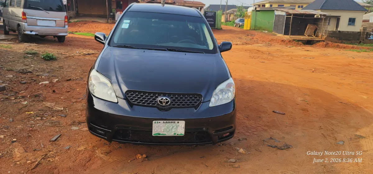 TOYOTA matrix 05 - Image 1