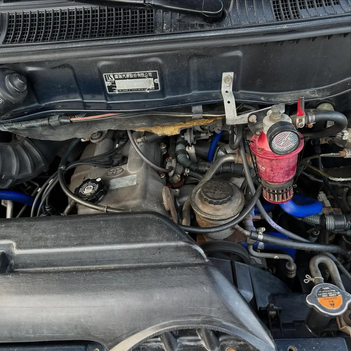 Toyota haice bus - Image 9