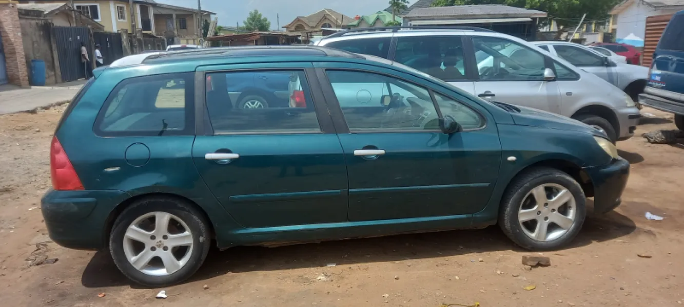 Peugeot 307