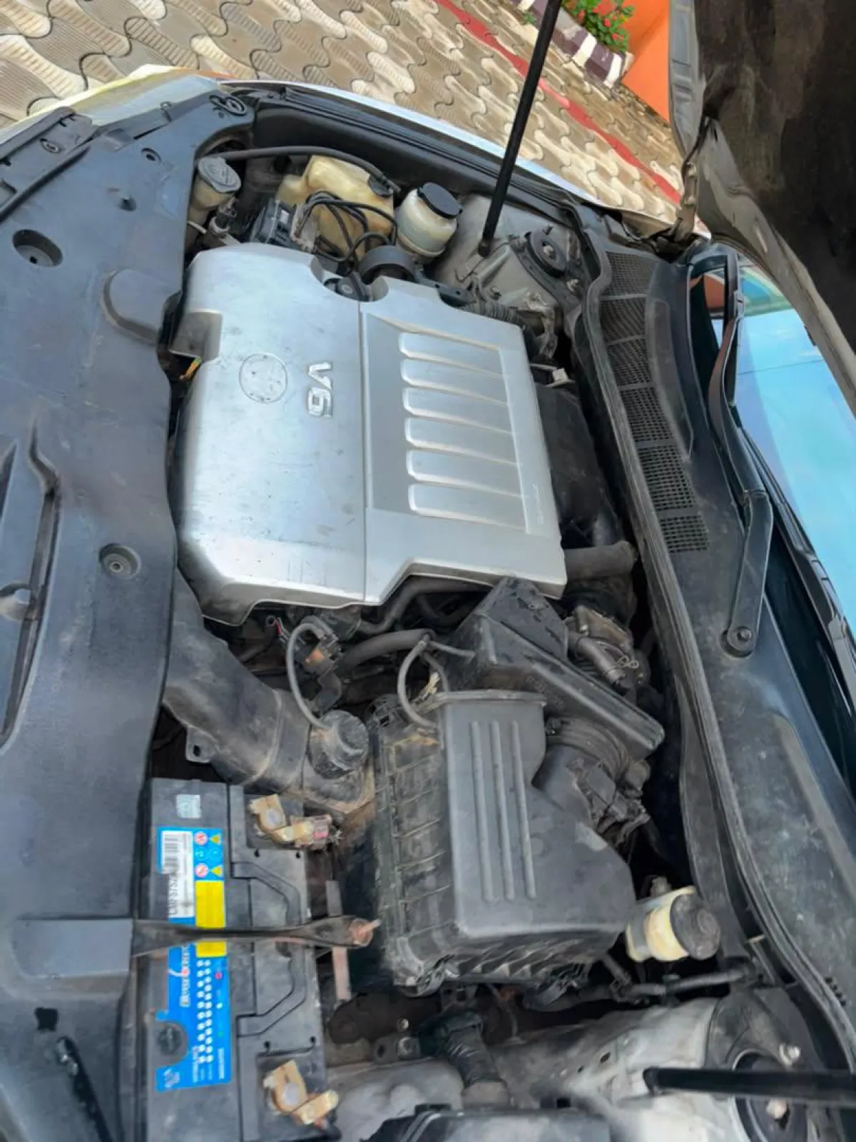 Registered Toyota Camry 2009 XLE Xtra limited edition - Image 9