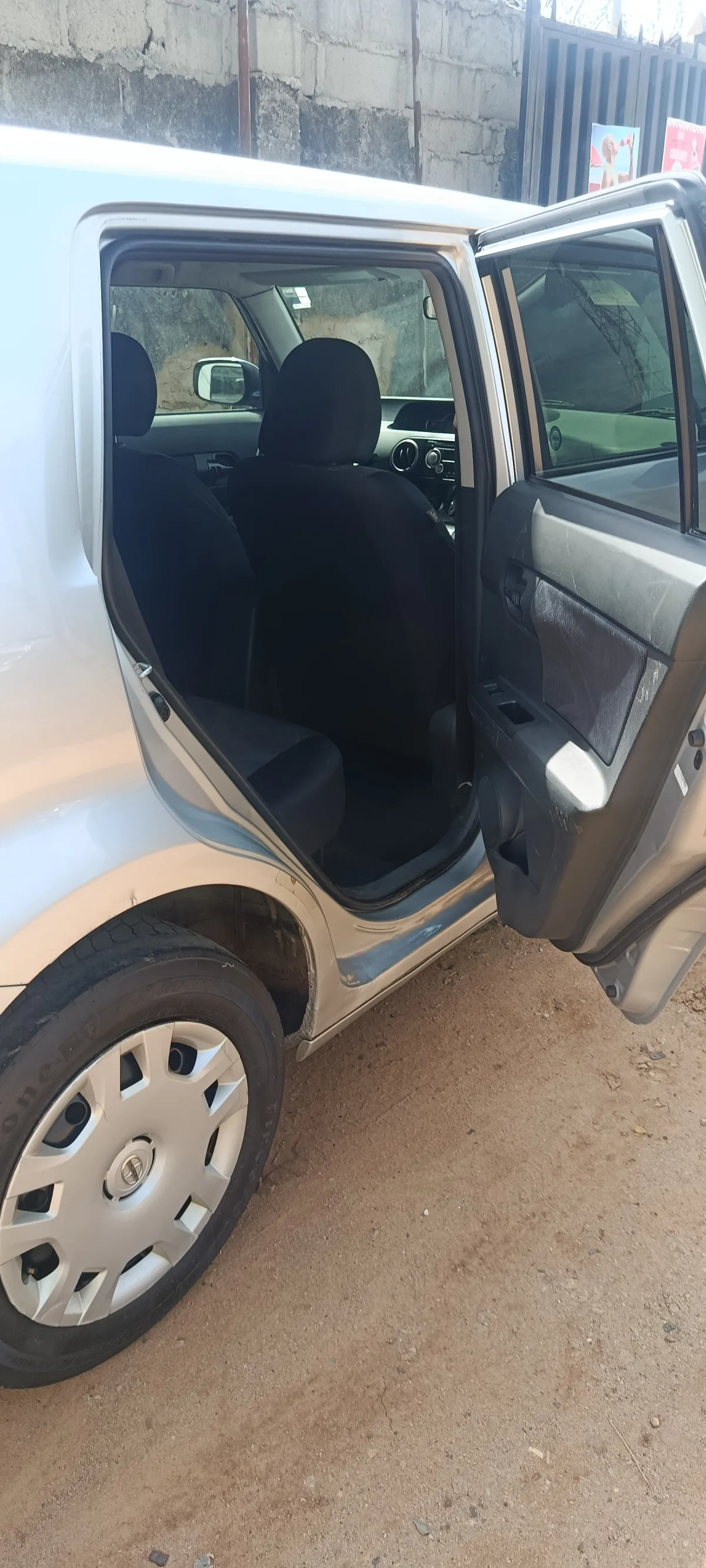 Foreign use Scion XB 2011 - Image 8