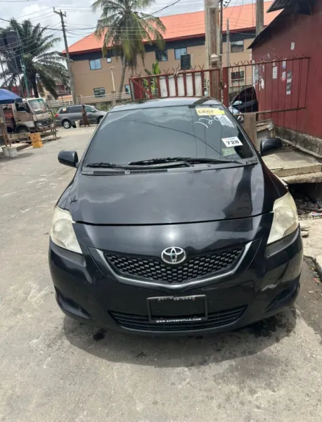 Toyota Yaris 2012
