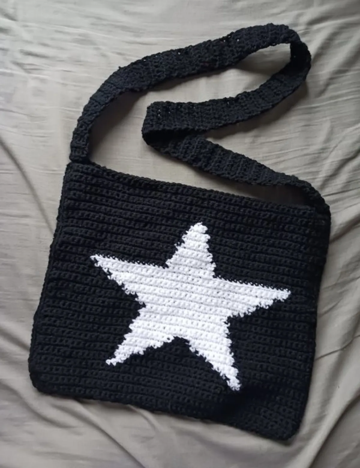 handmade crocheted tote bags - Image 2