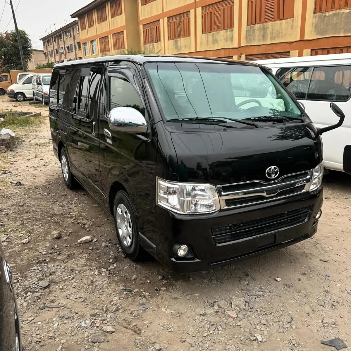 TOYOTA HUMMER BUS - Image 1