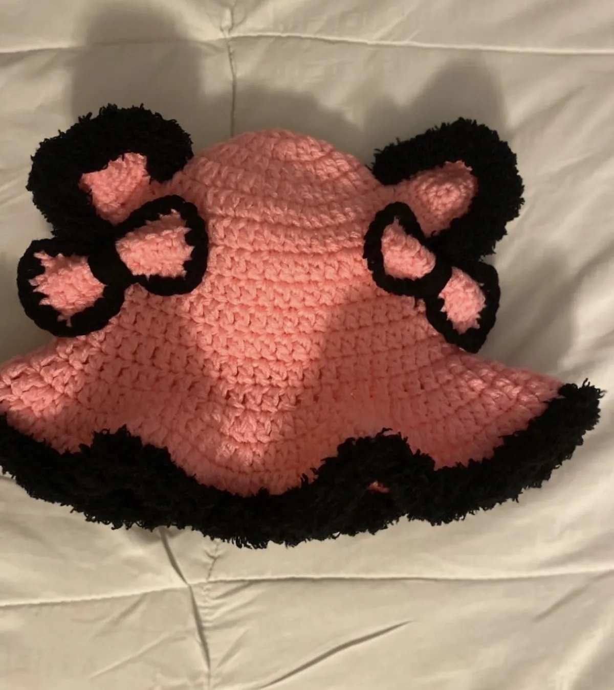 Handmade ruffle hats - Image 4