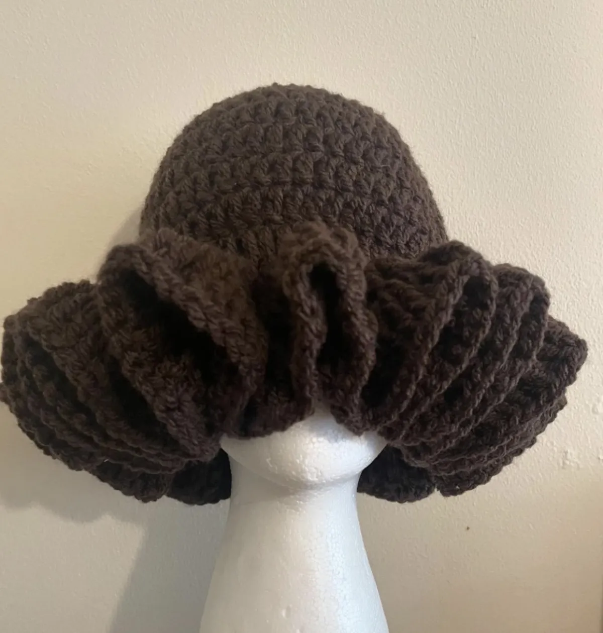 Handmade ruffle hats - Image 5