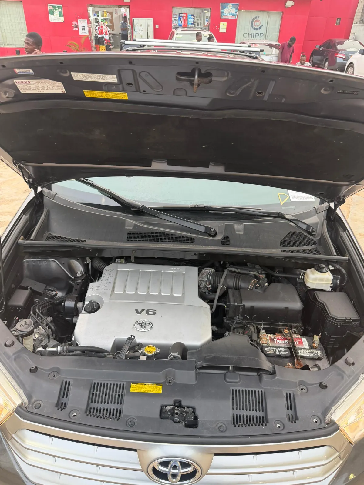 Foreign Used Toyota Highlander 2013 Limited Edition XLE. - Image 10