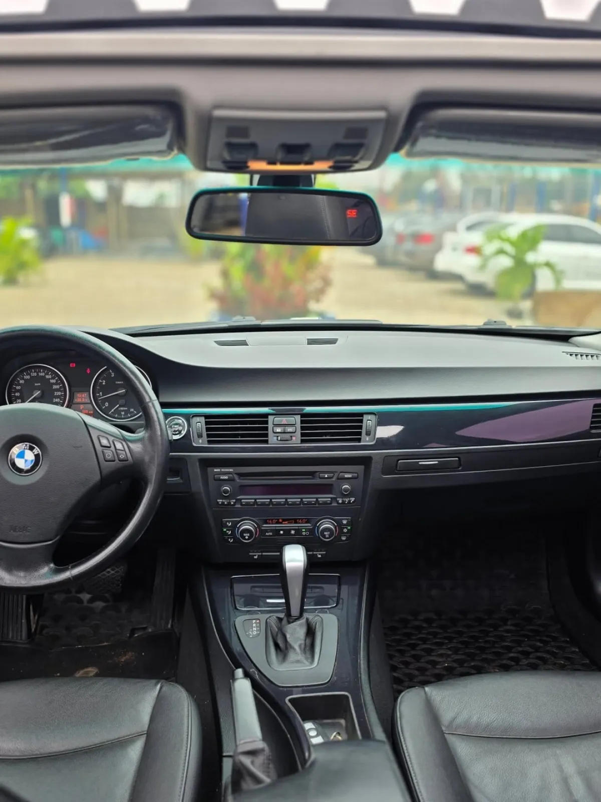 BMW E90 - Image 5